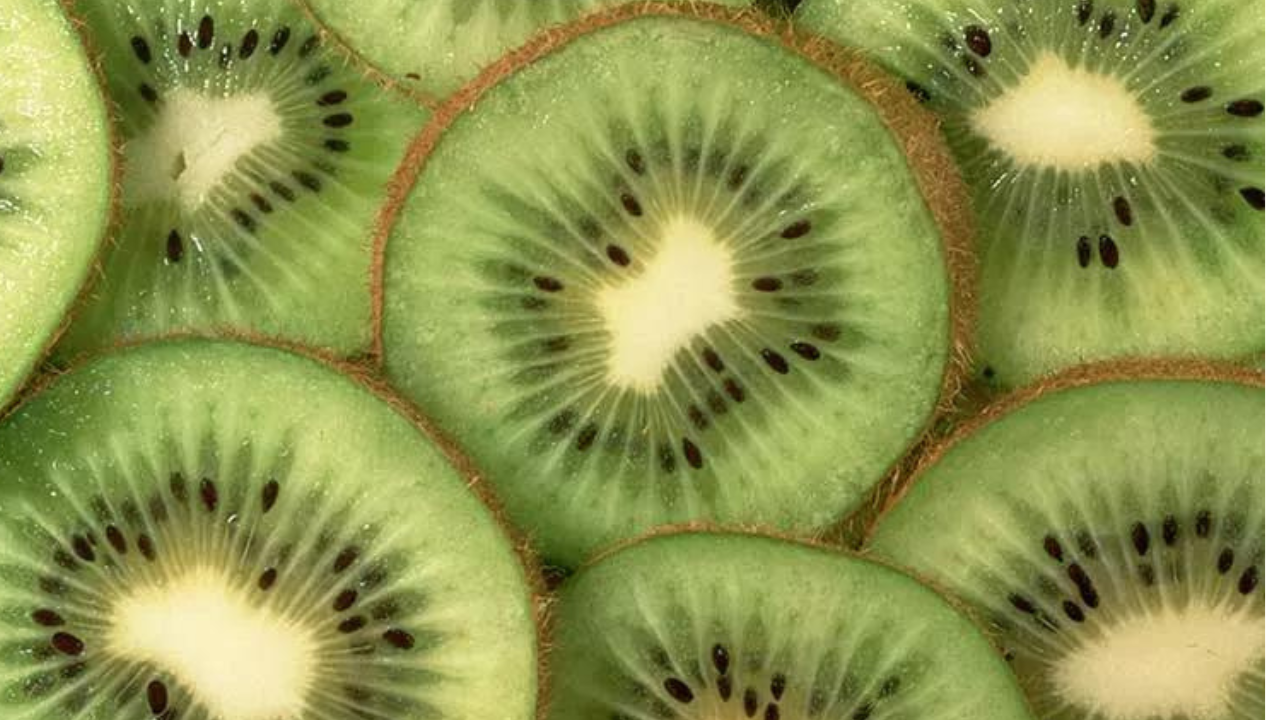 Kiwi Magic: Unlocking the Remarkable Health and Skin Benefits of This Superfruit